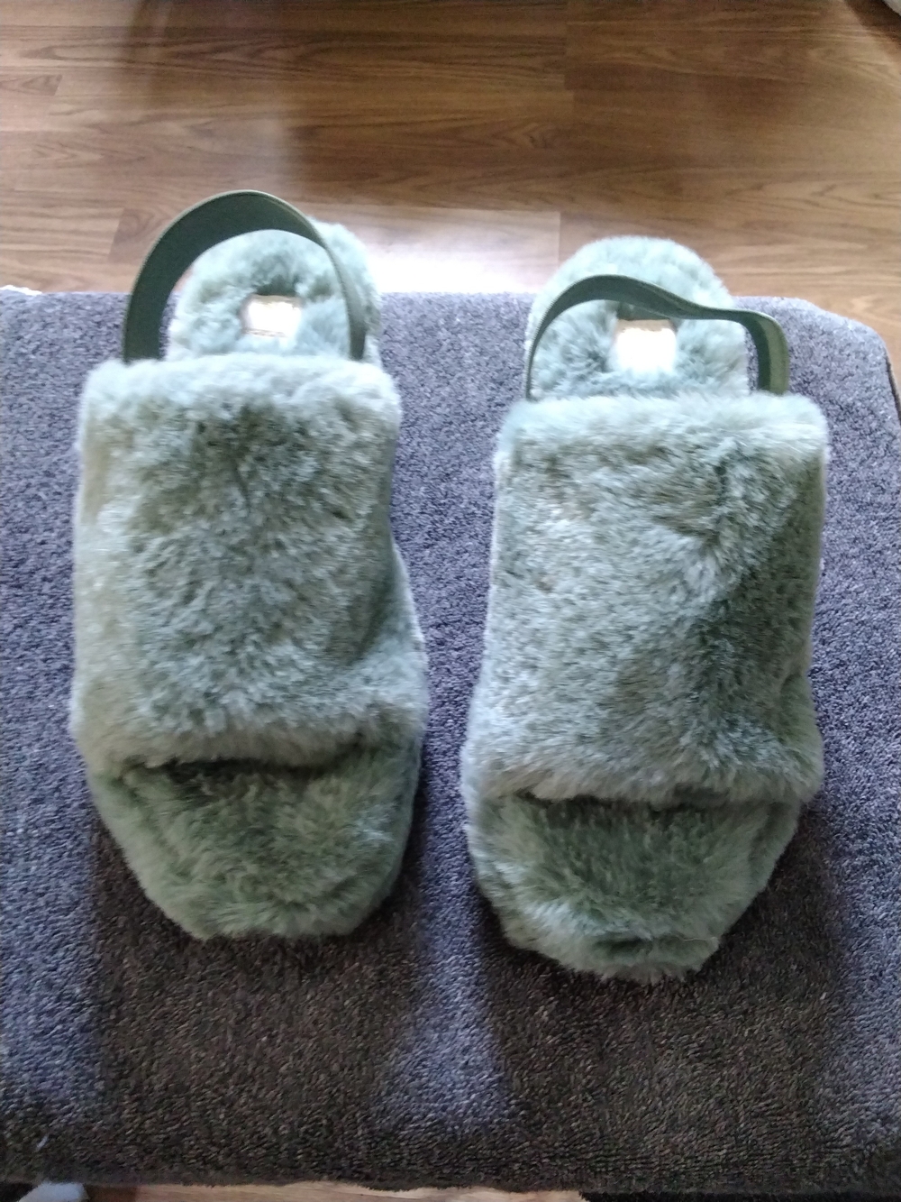 Sage Green Fluffy Faux Fur Slingback Platform Slide Slippers Sz 8